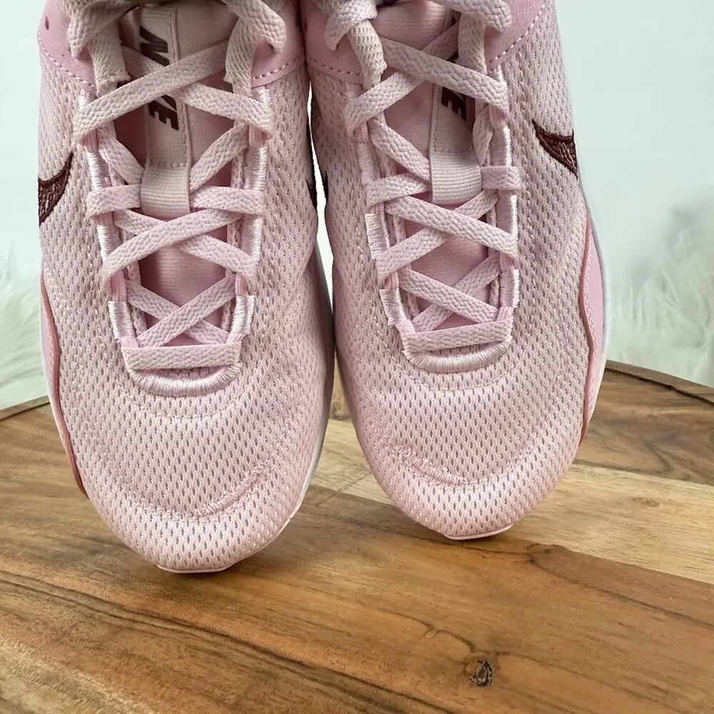 Nike Legend Essential 3 Next Nature Wmns‎ Size 5.5 Barely Rose training shoes